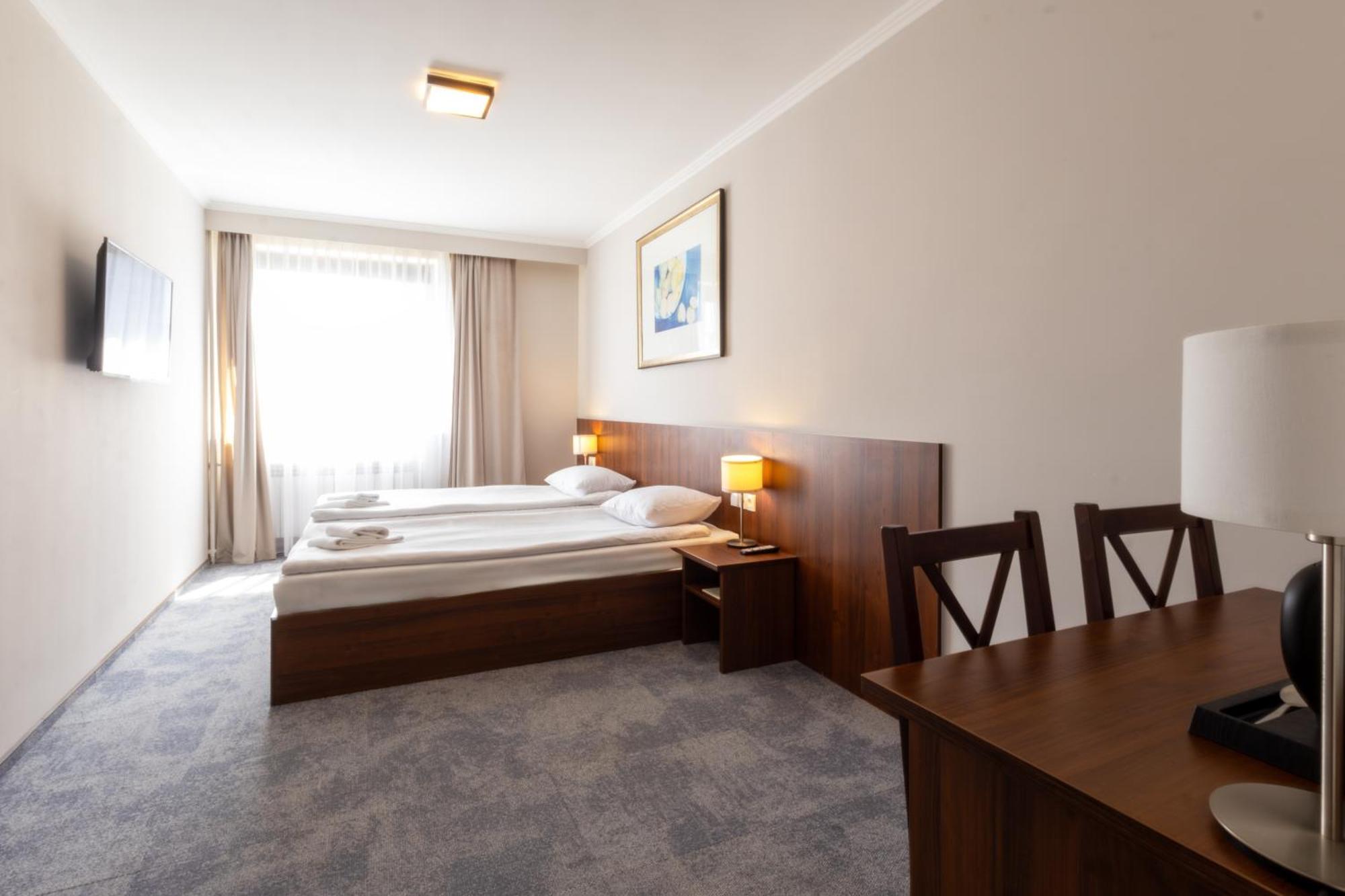 Hit Apartments Varşovia Exterior foto