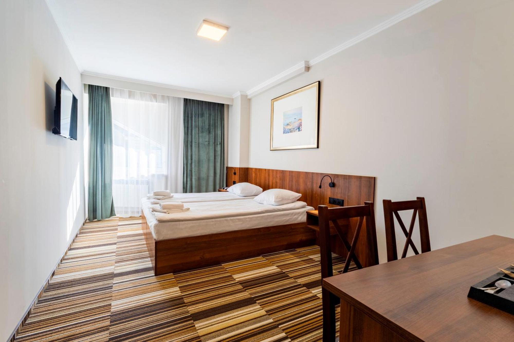 Hit Apartments Varşovia Exterior foto